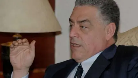 El embajador de República Dominicana en Emiratos.