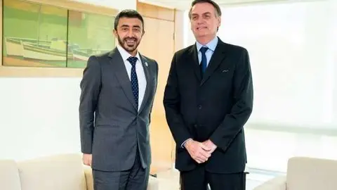 El jeque Abdullah a la izquierda de la imagen junto al presidente de Brasil.