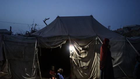Un campamento de refugiados yemeníes en Adén.