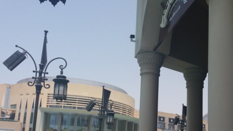 Cámara de vigilancia en la Plaza del Burj Khalifa de Dubai. (EL CORREO)