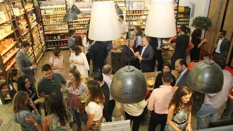 Perspectiva general de La Despensa en Al Quoz durante el acto de inauguración. (EL CORREO)