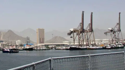 El puerto de Fujairah. (EL CORREO)