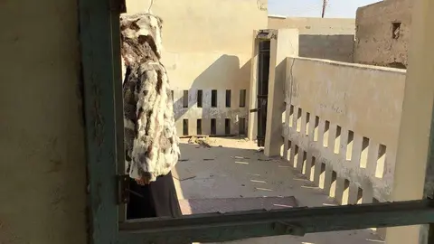 Patio tradicional en una de las viviendas del poblado de Al Jazeera Al Hamra. (EL CORREO)