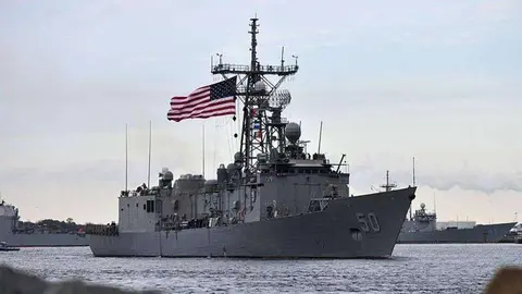 Un barco de EEUU en el Estrecho de Ormuz.