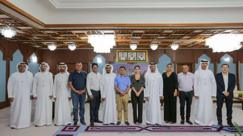 Delegación de alcaldes colombianos en Abu Dhabi.