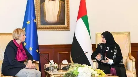 La presidenta del FNC y la representante europea.