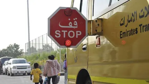 A modo ilustrativo, un autobús escolar. (Policía de Abu Dhabi)