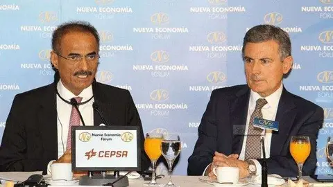  El ministro de  Desarrollo de Infraestructuras de Emiratos Árabes Unidos, Abdullah Bel Haif Al Nuaimi, junto a Pedro Saura.