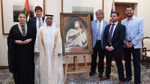 Presentación de la llegada a Abu Dhabi de la María Magdalena de Ary Scheffer. (WAM)