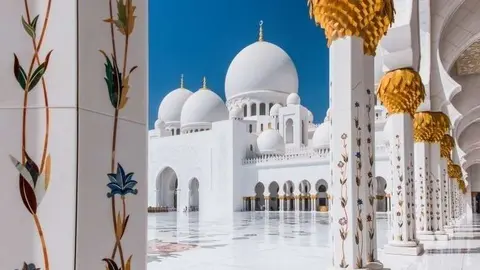 La Gran Mezquita Jeque Zayed en Abu Dhabi.