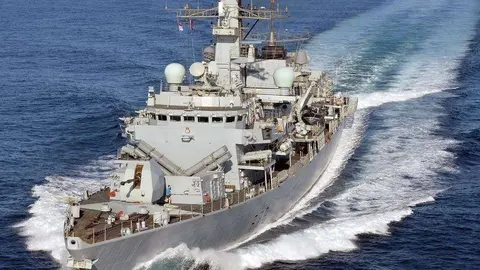 El buque británico Kent.