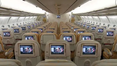 Se cree que la mujer dio a luz en el baño del avión de Etihad.