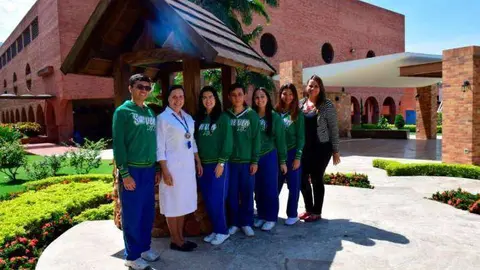 El equipo de trabajo responsable del trabajo de investigación. (VANGUARDIA)