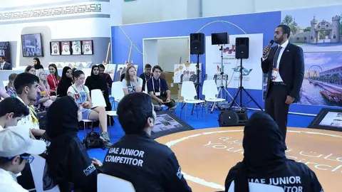 Mansour Al Mansouri, director general del Consejo Nacional de Medios de Emiratos Árabes, durante su participación en la III Cumbre Mundial Aqdar 2019. (WAM)