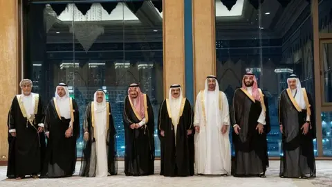 Los líderes del CCG, este jueves en Arabia. (WAM)