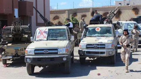 En la imagen de EFE, soldados en la capital de Libia.