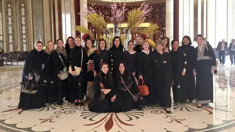 Grupo de españolas en el Hotel Ritz Carlton de Riad. (Cedida)