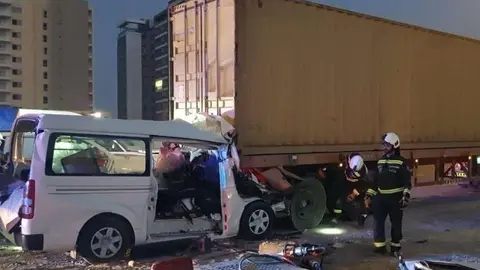 La Policía de Dubai difundió esta imagen del accidente de tráfico.