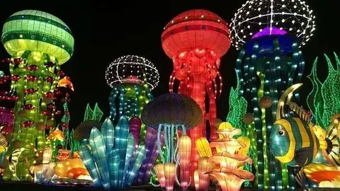 Una imagen nocturna del Dubai Garden Glow.