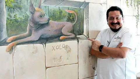 El chef Ernesto Cab, en la cantina de María Bonita en Madinat Jumeirah. (ELCORREO)