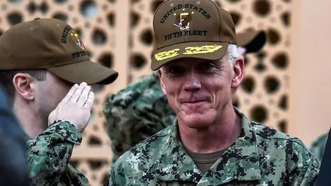El vicealmirante James Malloy, comandante del Comando Central de las Fuerzas Navales de EEUU. (NAVCENT) 