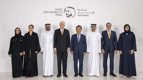 Jurado de los Premios de la Sostenibilidad Zayed. (WAM)