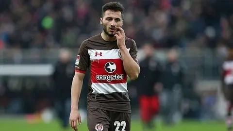 Shaheen apoyó las operaciones militares de Turquía en Siria