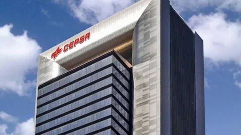 Cepsa ha trasladado a Singapur gran parte de las operaciones de 'trading' para Asia, que hasta ahora se llevaban todas en su sede de Madrid -en la imagen-.