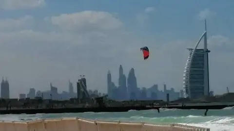 Una imagen de la costa de Dubai en invierno. (EL CORREO)