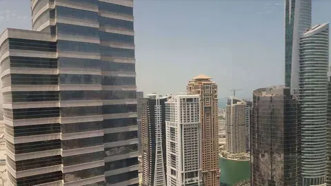Una imagen de la zona de Jumeirah Lake Towers en Dubai. (EL CORREO)