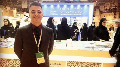 Enrique Parrilla, director general de Lantia, en la Feria Internacional del Libro de Sharjah. (EL CORREO)