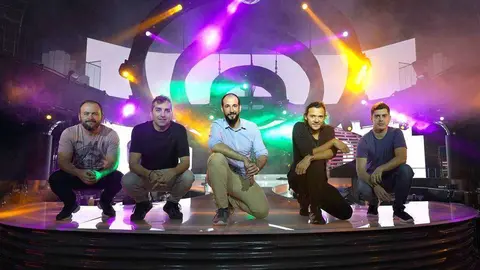 De izquierda a derecha, Albert Casanovas Padrós, Oriol Torres, Juanjo Sarto, Luis Ortiz, Oriol Pastor. (Francisco Sierra / EL CORREO)