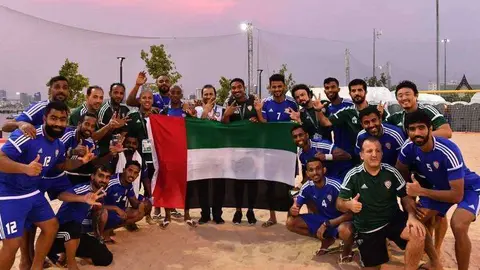 Equipo de fútbol playa de EAU ( Tomada de es.fifa.com/beachsoccerworldcup/)