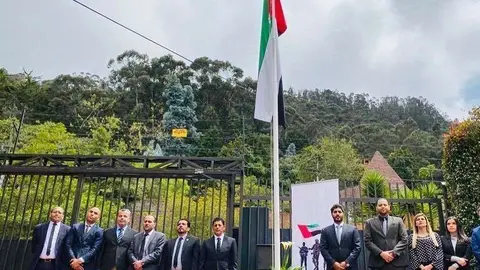 Personal de la Embajada de Emiratos Árabes en Bogotá.