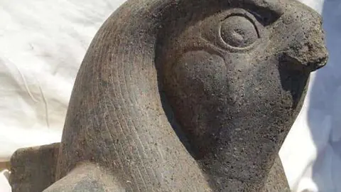 Estatua dios Horus. (WAM)