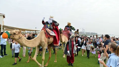 Llegada de los Reyes Magos a Abu Dhabi el 5 de enero de 2020. (EL CORREO)