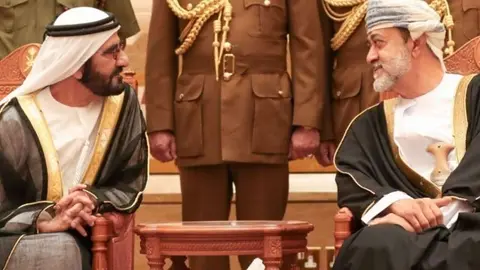 El gobernante de Dubai y el nuevo sultán de Omán.