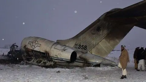 El avión estadounidense siniestrado. (Twitter)