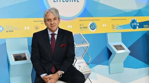 Jaime Amín, embajador de Colombia en Emiratos Árabes, durante la celebración de la Asamblea de IRENA en enero de 2020. (EL CORREO)