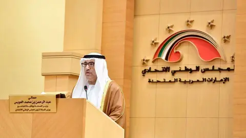  Abdul Rahman bin Mohammad bin Nasser Al Owais, ministro de Salud de EAU. (WAM)