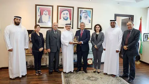 Delegación cubana en Emiratos Árabes. (WAM)