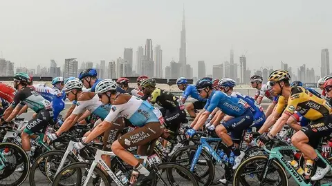 Una imagen del Tour de Emiratos 2020.