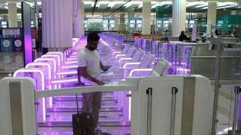 Puertas inteligentes en el Aeropuerto Internacional de Dubai.