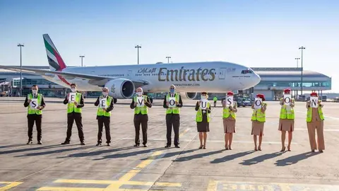 El equipo de Emirates en el aeropuerto Outstation en Praga escribió "nos vemos pronto"