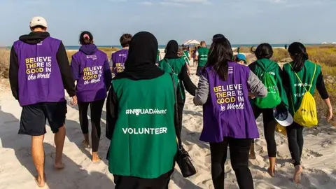 Voluntarios de NYU Abu Dhabi. (WAM)