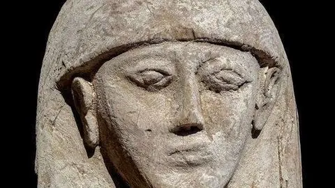 En la imagen de EFE, la momia encontrada en Egipto.