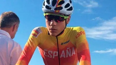 El ciclista español Juan Ayuso. (EFE)