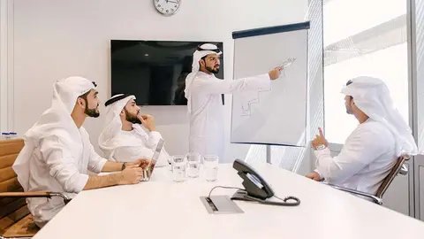 Profesionales de Creation Business Consultants.