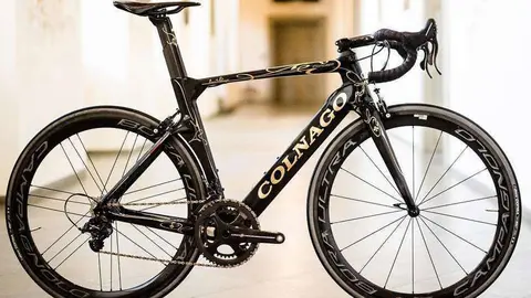 Una bicicleta de la marca Colnago.