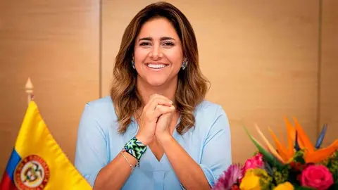 La agencia emiratí de noticias WAM ilustró la nota con esta imagen de María Juliana Ruiz.